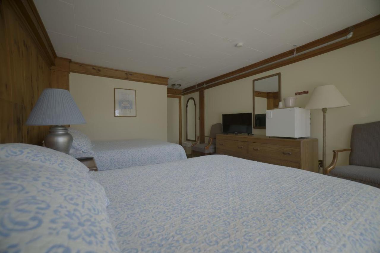 أوجونكويت Betty Doon Hotel المظهر الخارجي الصورة