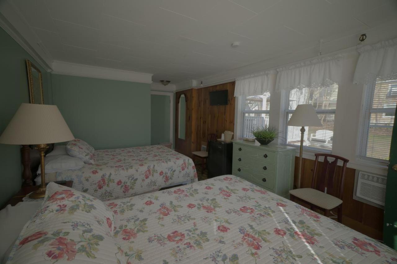 أوجونكويت Betty Doon Hotel المظهر الخارجي الصورة