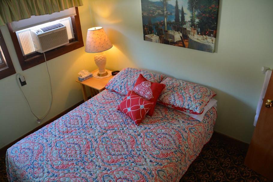 أوجونكويت Betty Doon Hotel المظهر الخارجي الصورة