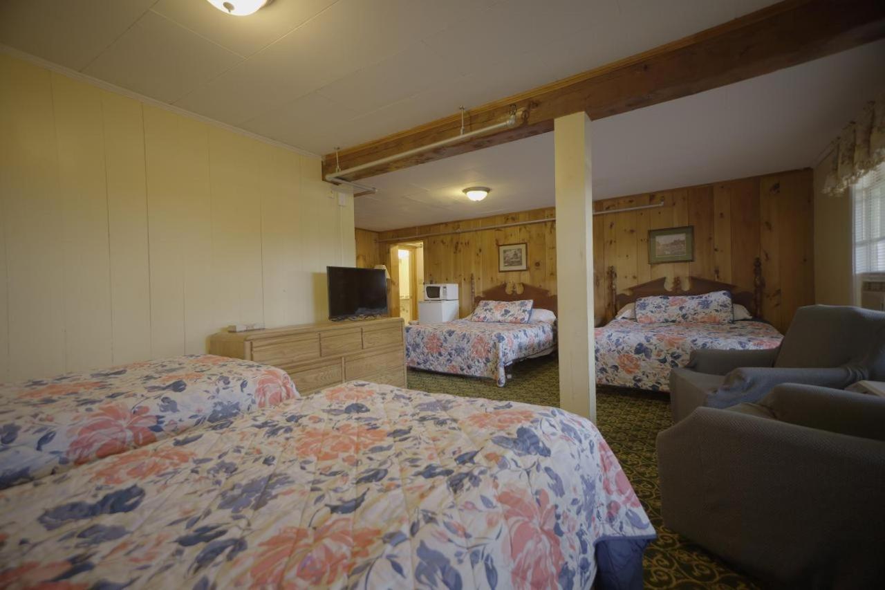 أوجونكويت Betty Doon Hotel المظهر الخارجي الصورة